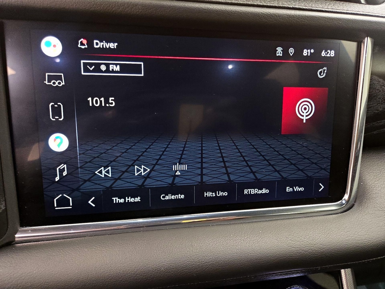 2022 GMC Yukon Denali - Photo 17