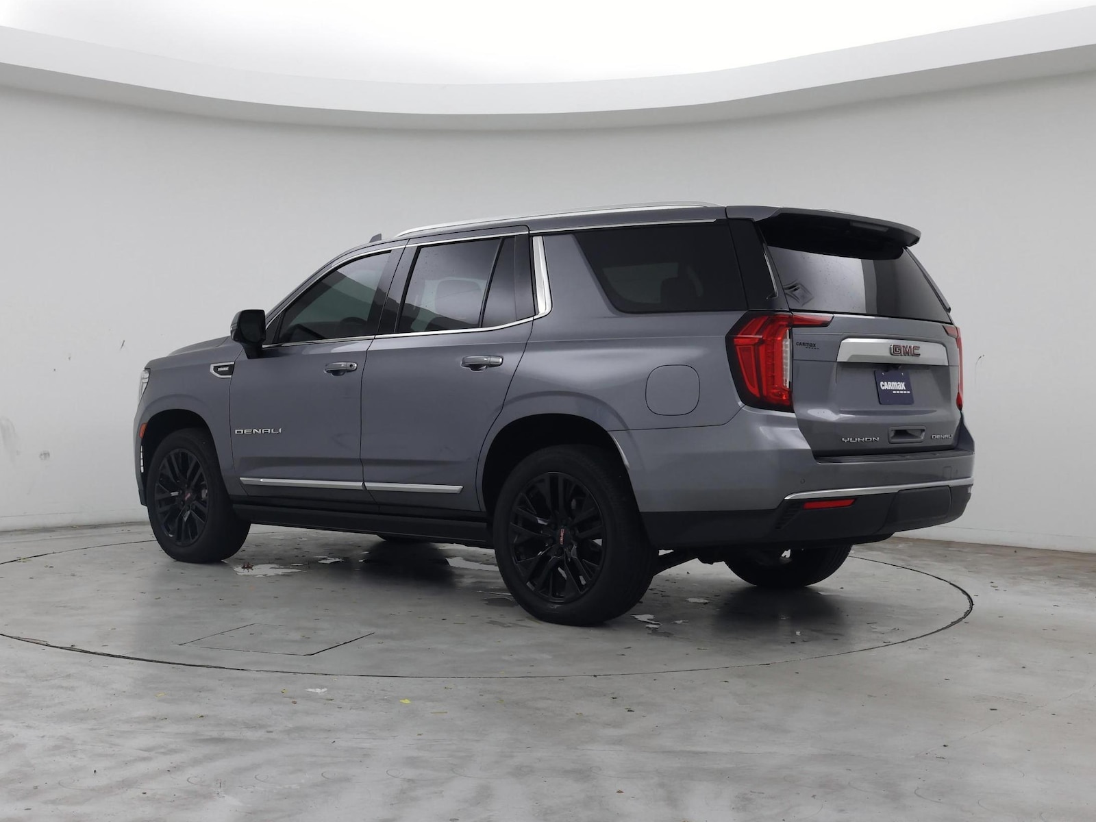 2022 GMC Yukon Denali - Photo 3