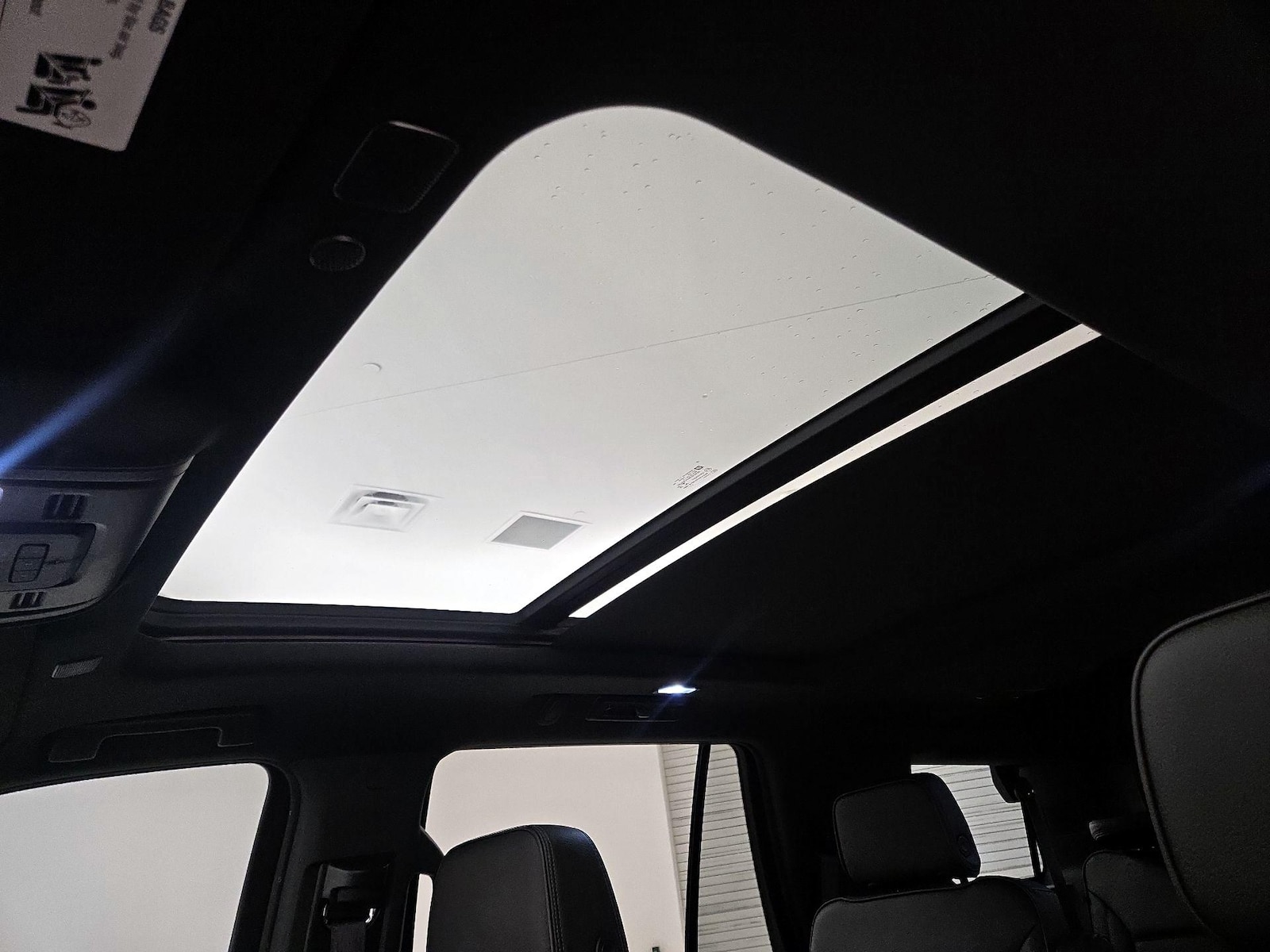 2022 GMC Yukon Denali - Photo 21