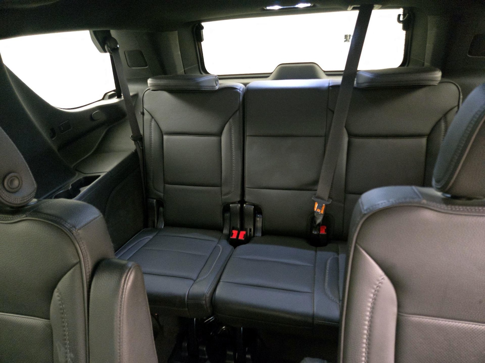 2022 GMC Yukon Denali - Photo 23