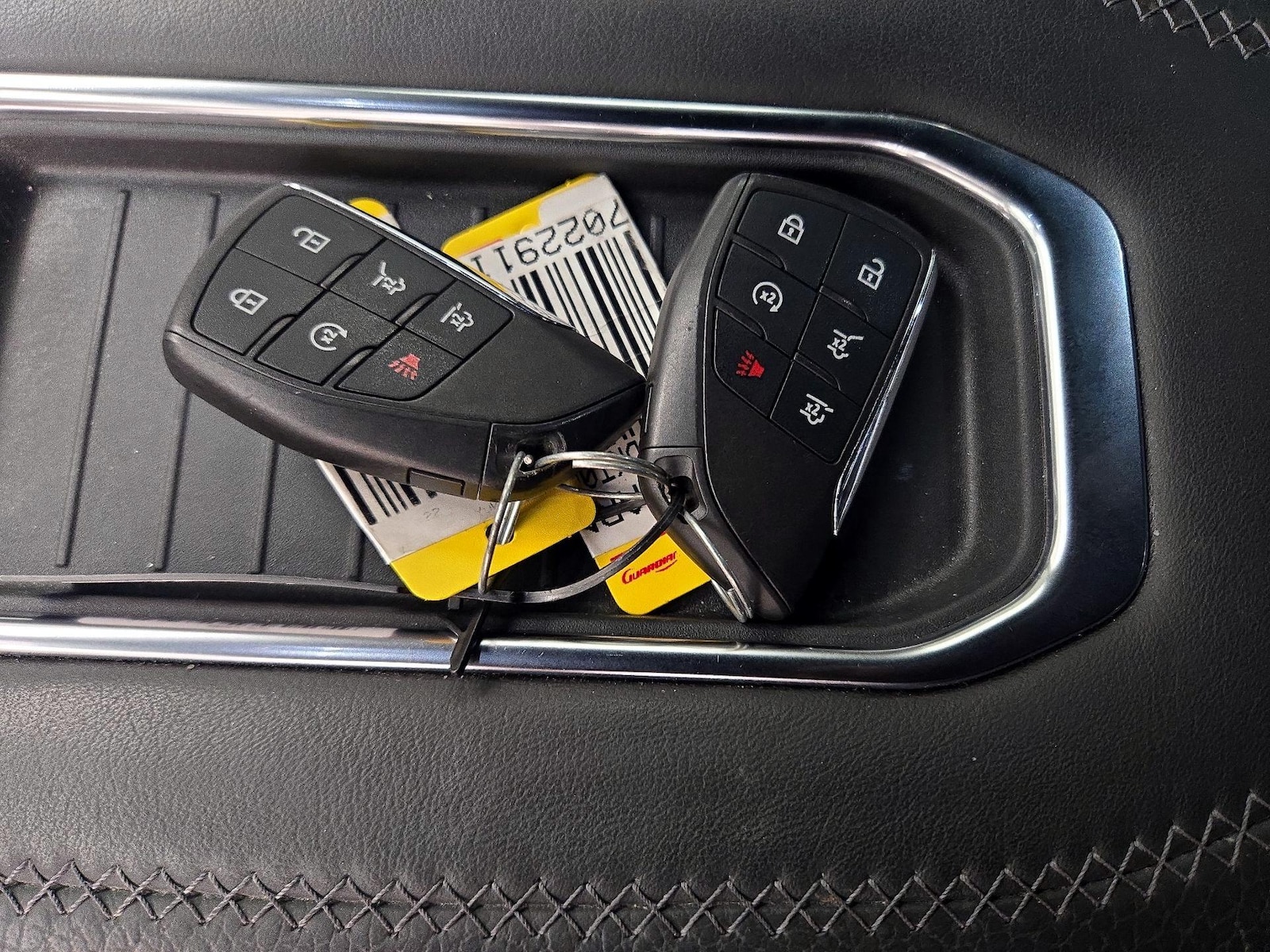 2022 GMC Yukon Denali - Photo 27