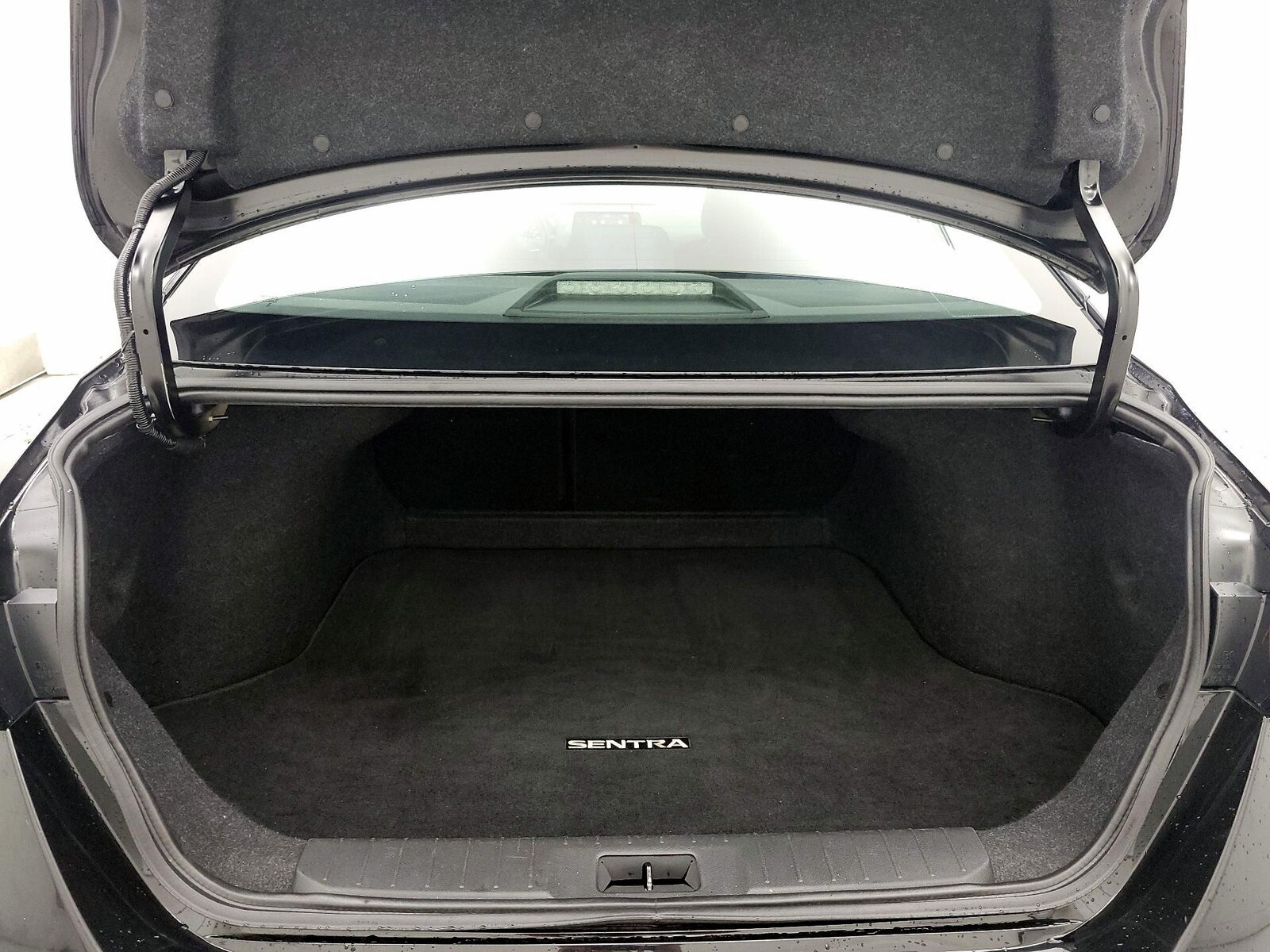 2022 Nissan Sentra S - Photo 21