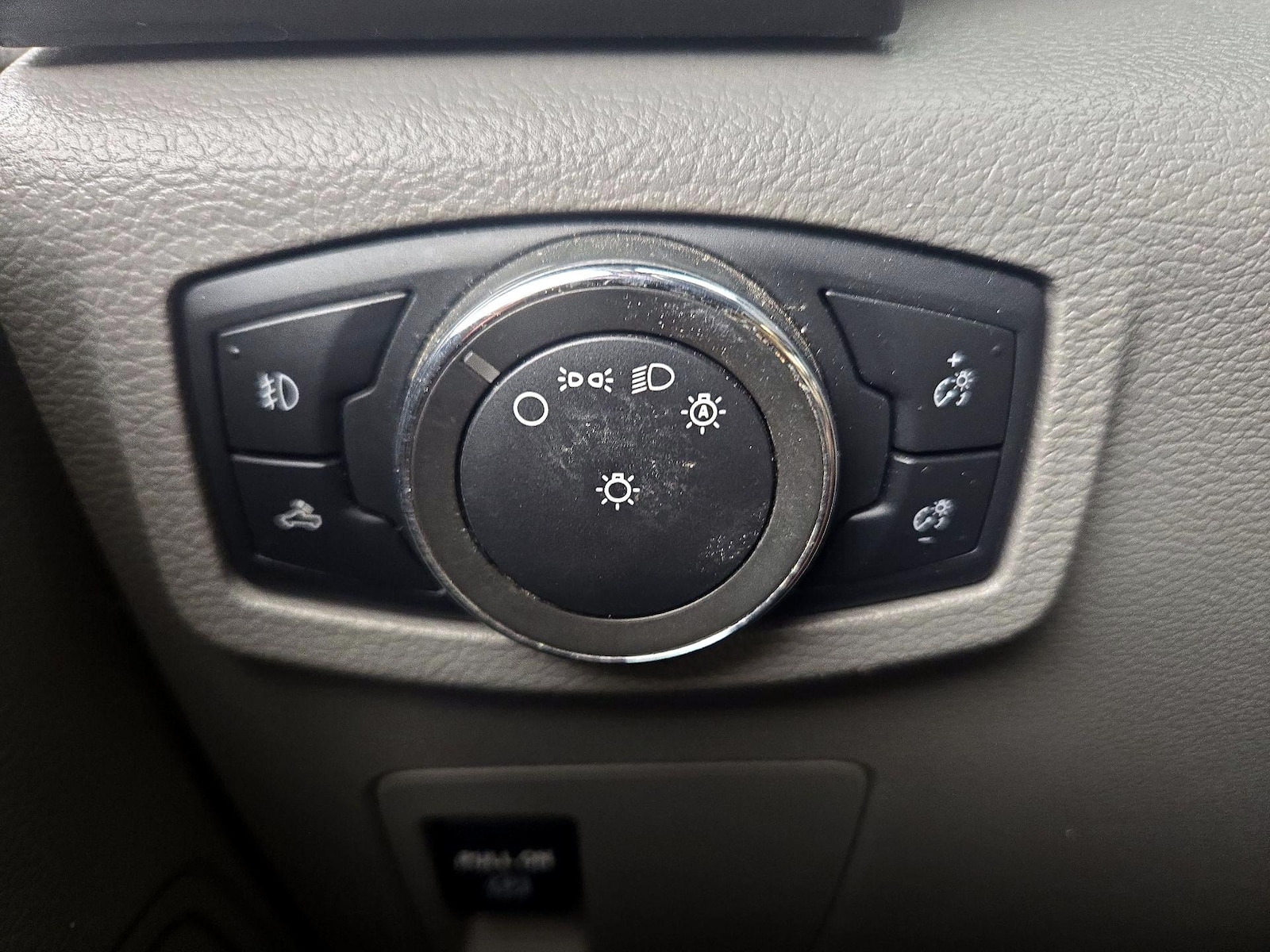 2019 Ford F-150 XL - Photo 14