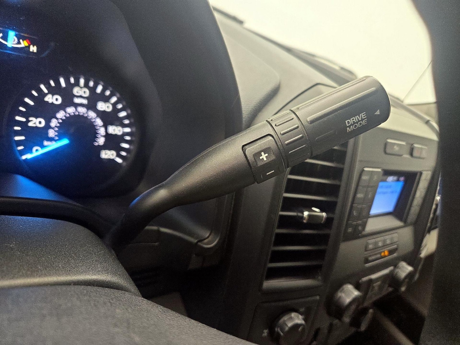 2019 Ford F-150 XL - Photo 18