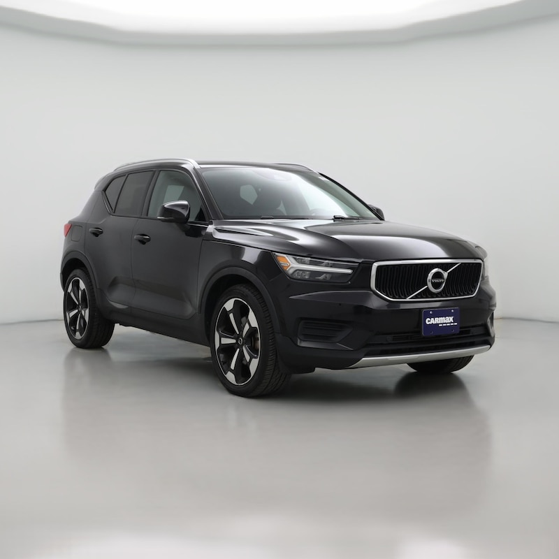 2020 Volvo XC40 T5 Momentum