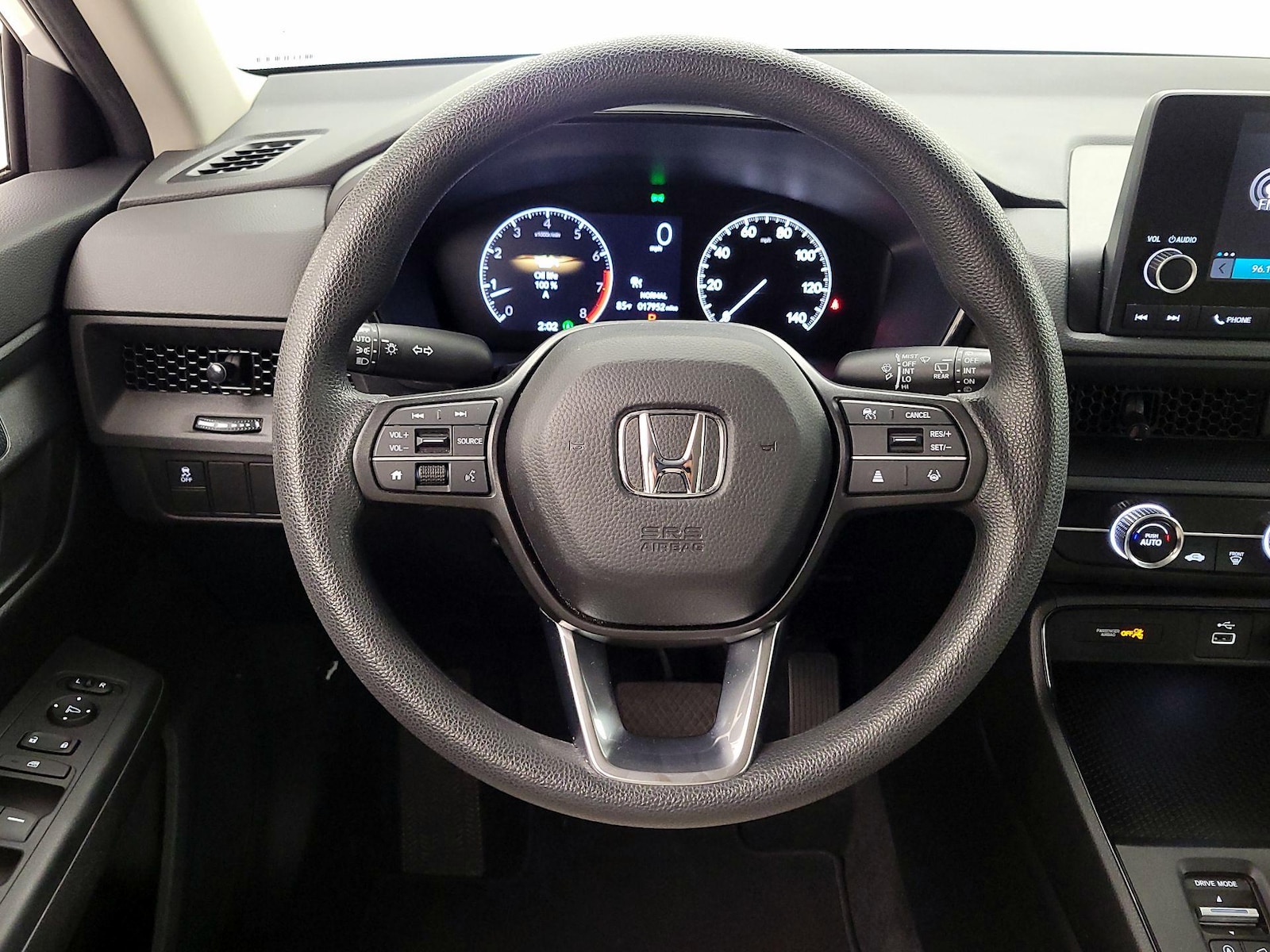 2024 Honda CR-V LX - Photo 11