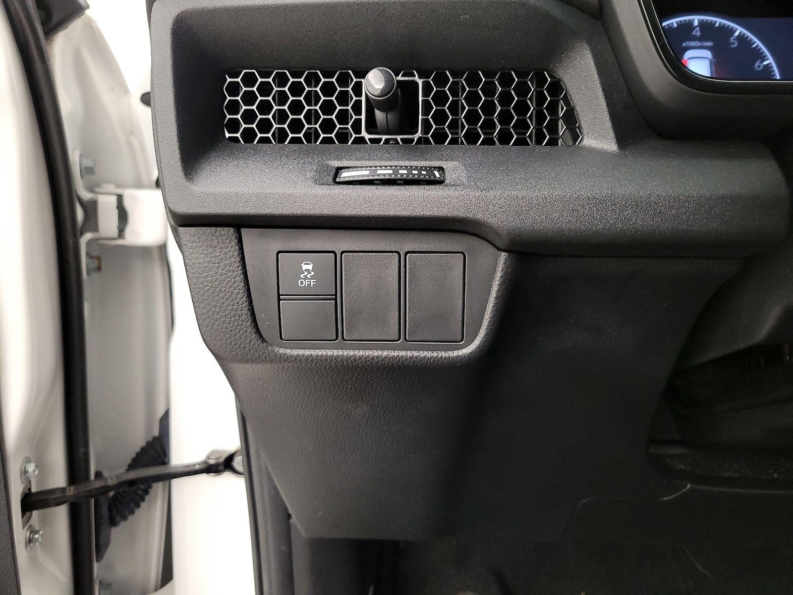 2024 Honda CR-V LX - Photo 14