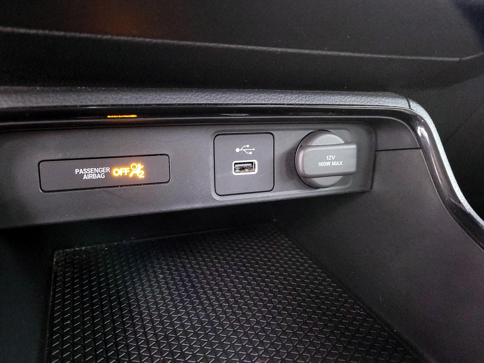 2024 Honda CR-V LX - Photo 19