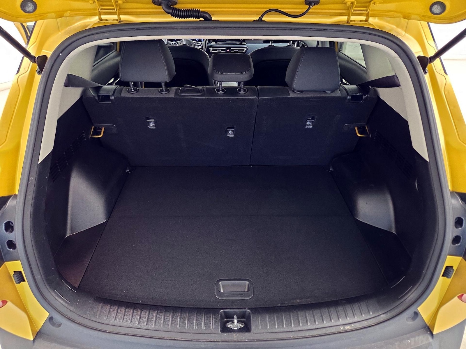 2021 Kia Seltos S - Photo 21