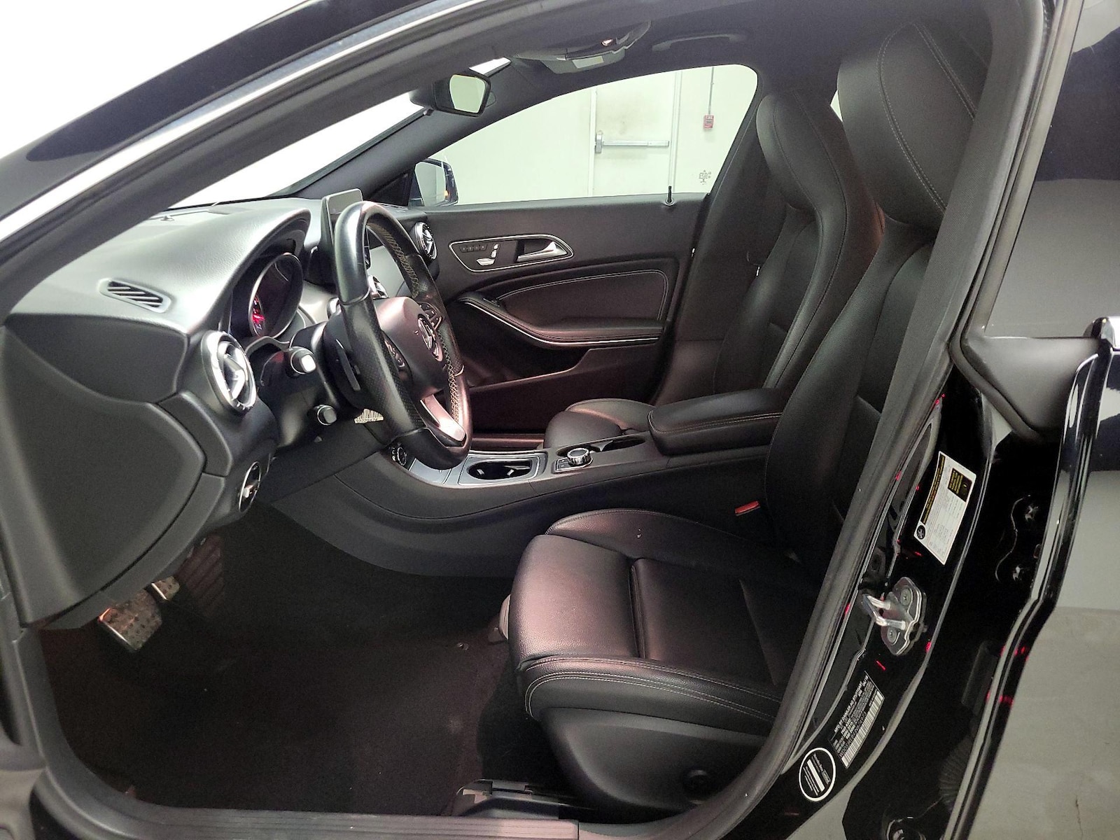 Power Seat(s) & Side Airbags
