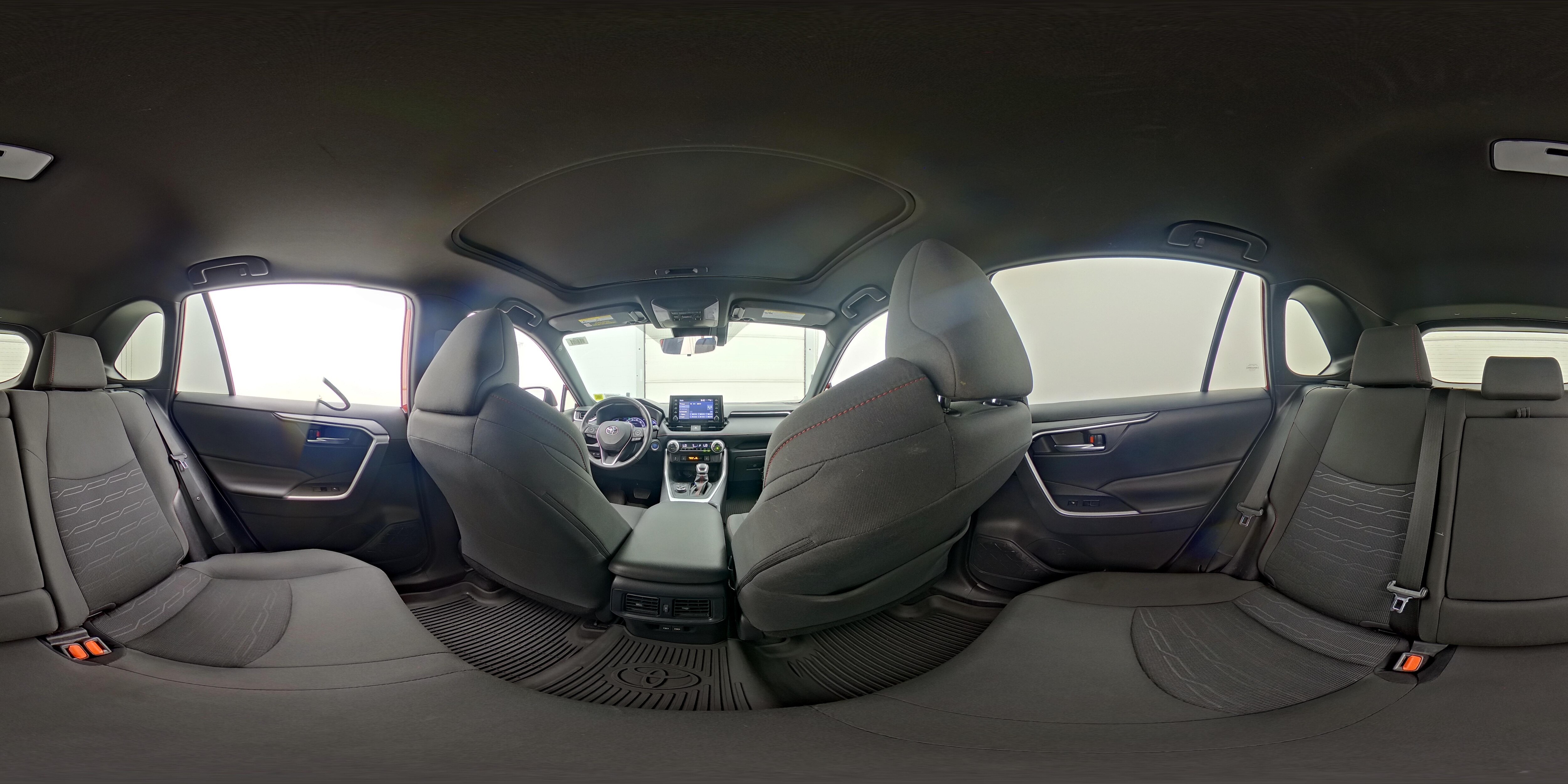2022 Toyota RAV4 SE - Photo 26