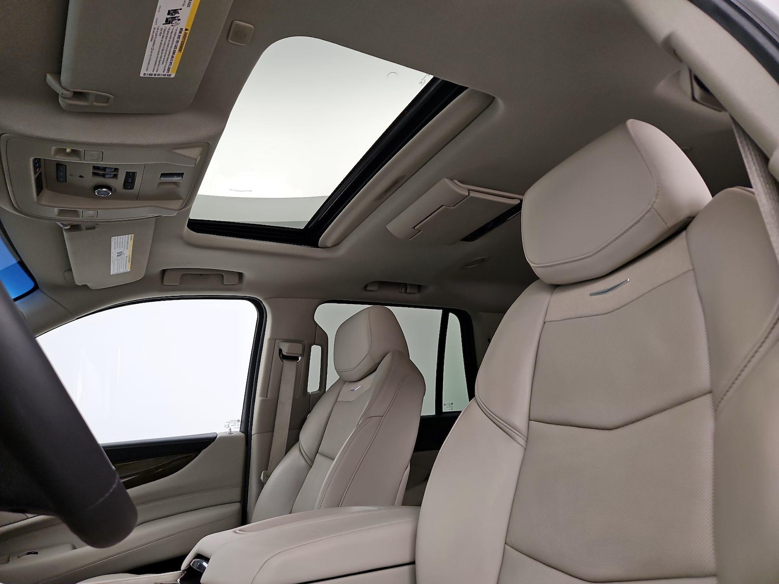 2018 Cadillac Escalade Premium Luxury - Photo 21