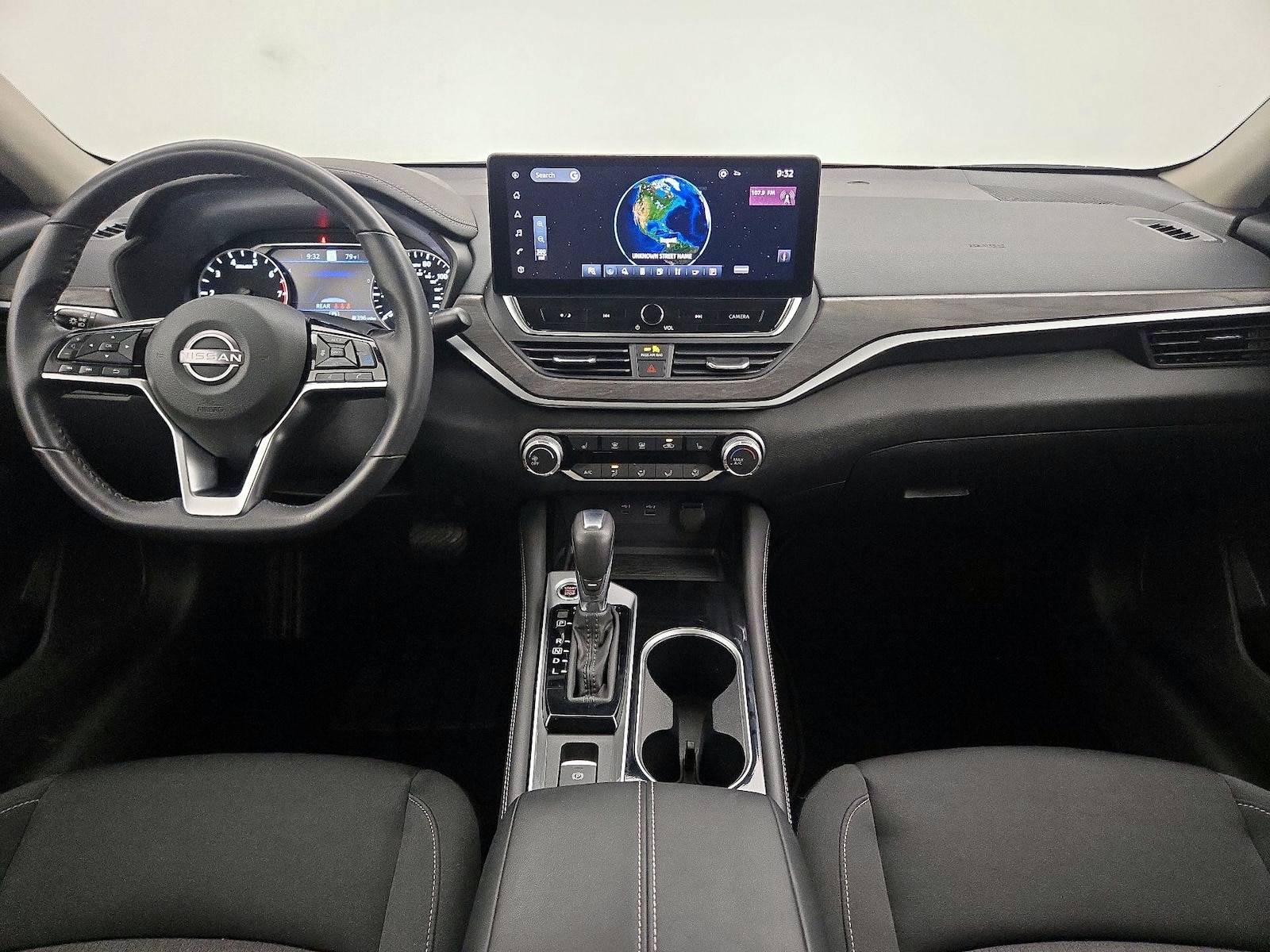 2023 Nissan Altima SV - Photo 10