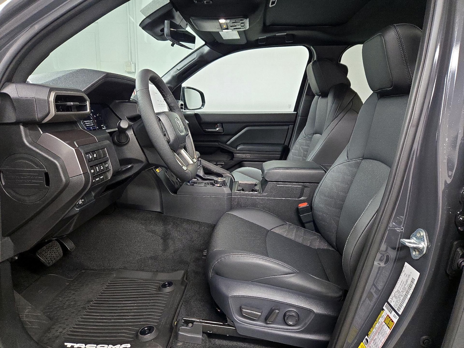 2026 Toyota Tacoma TRD Off Road - Photo 12