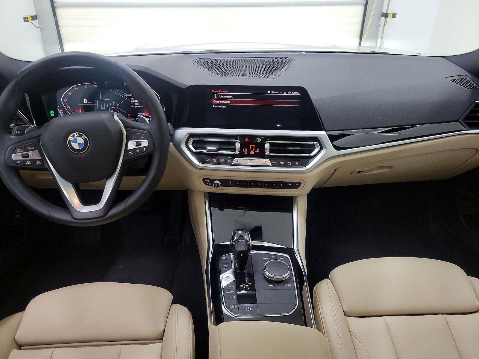 2019 BMW 3 Series 330i - Photo 10