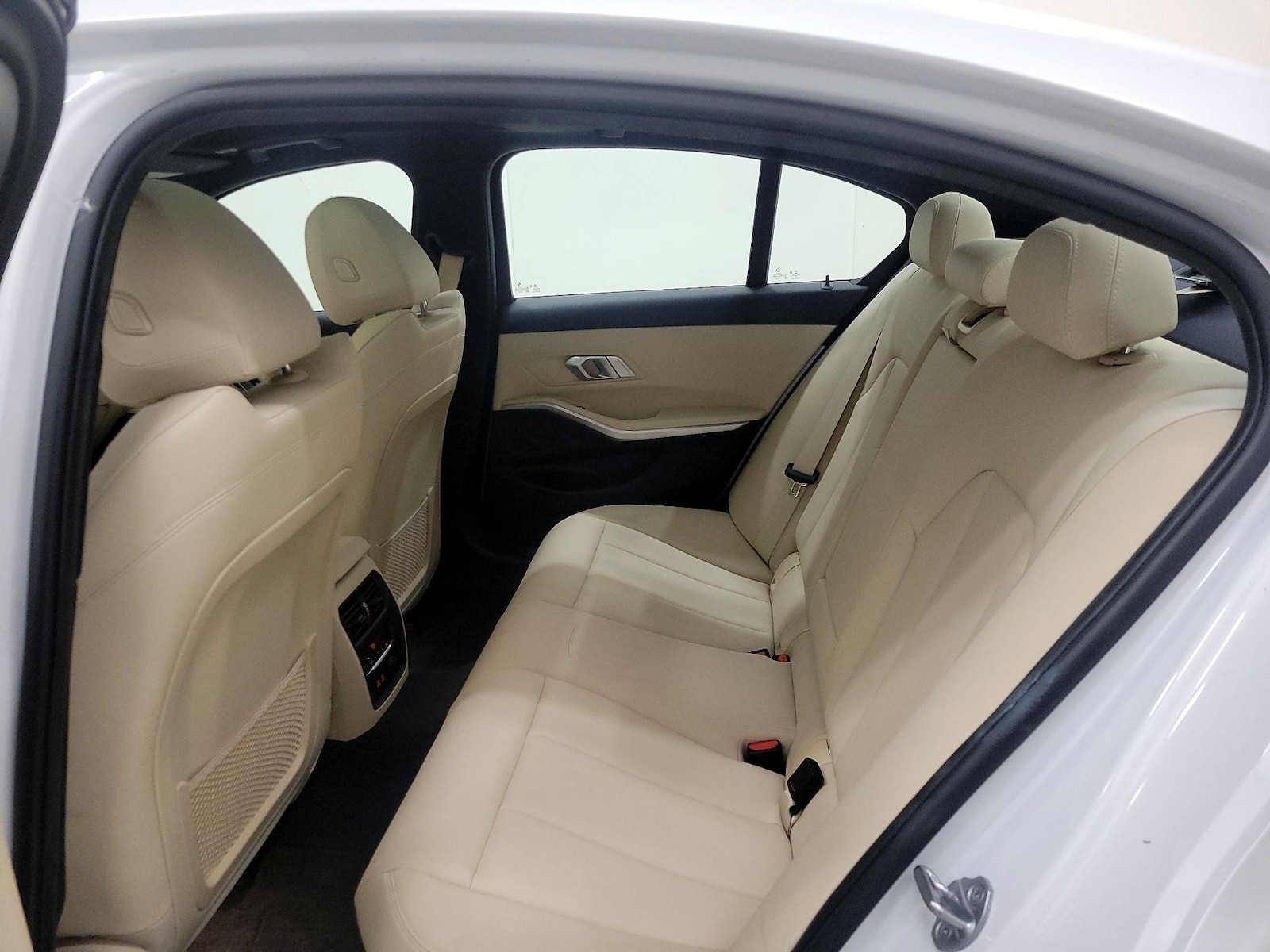 2019 BMW 3 Series 330i - Photo 22