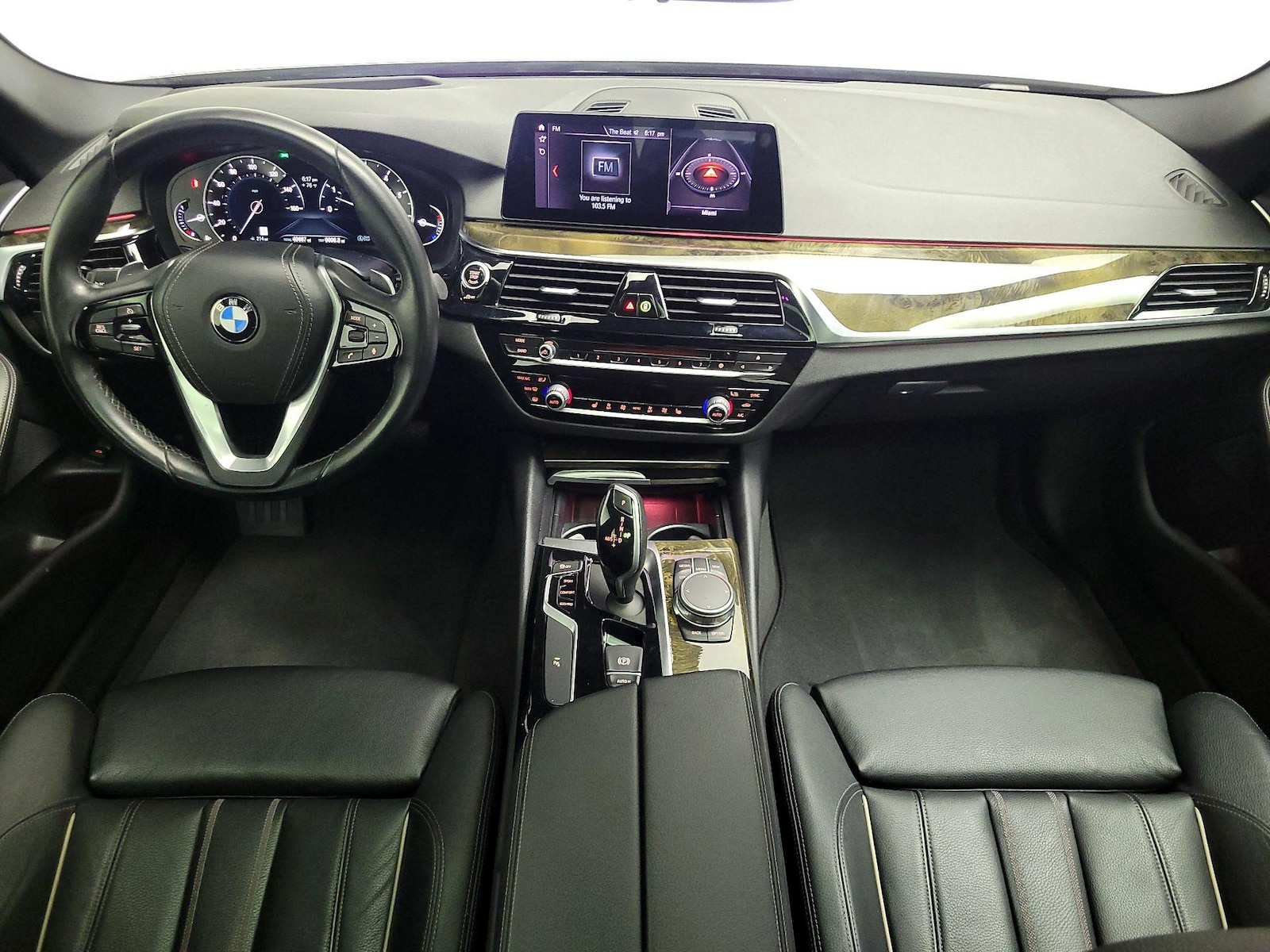 2019 BMW 5 Series 540i - Photo 10