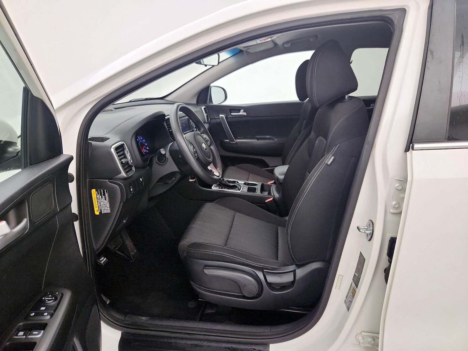 2017 Kia Sportage LX - Photo 12