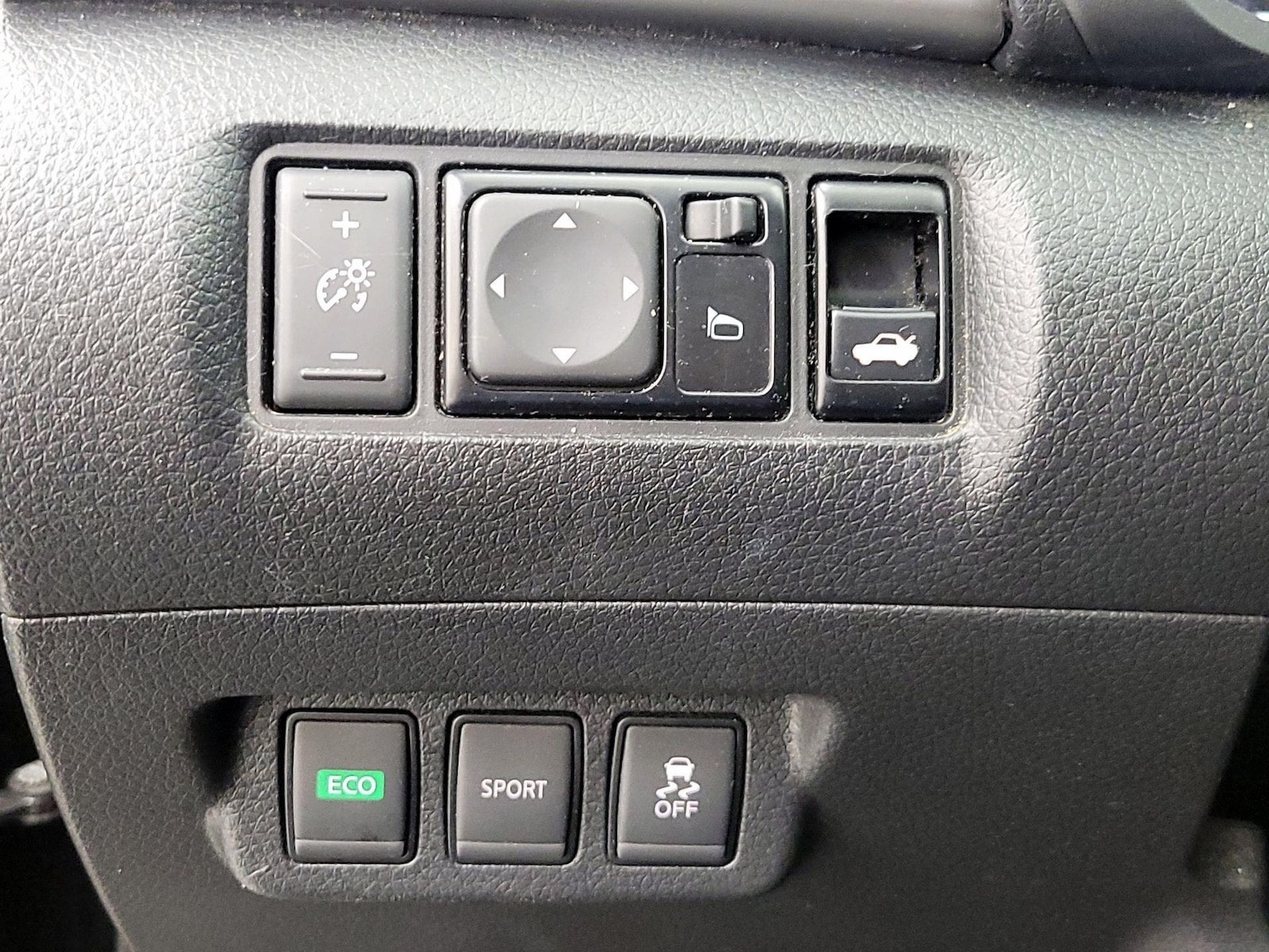2018 Nissan Sentra SV - Photo 14