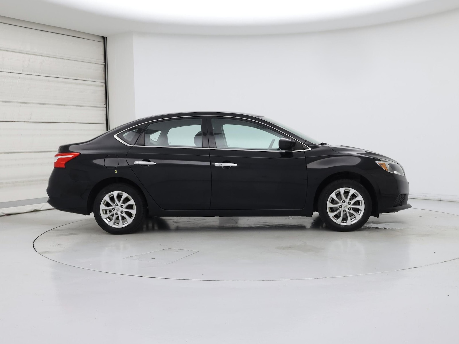 2018 Nissan Sentra SV - Photo 8