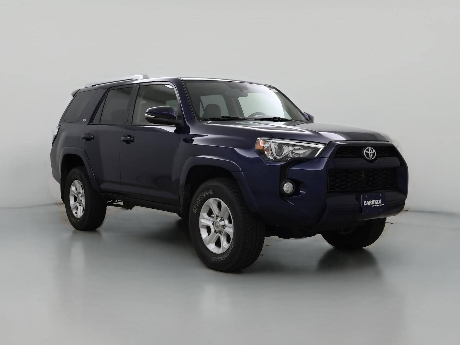 Heated Mirrors & Tow Hitch