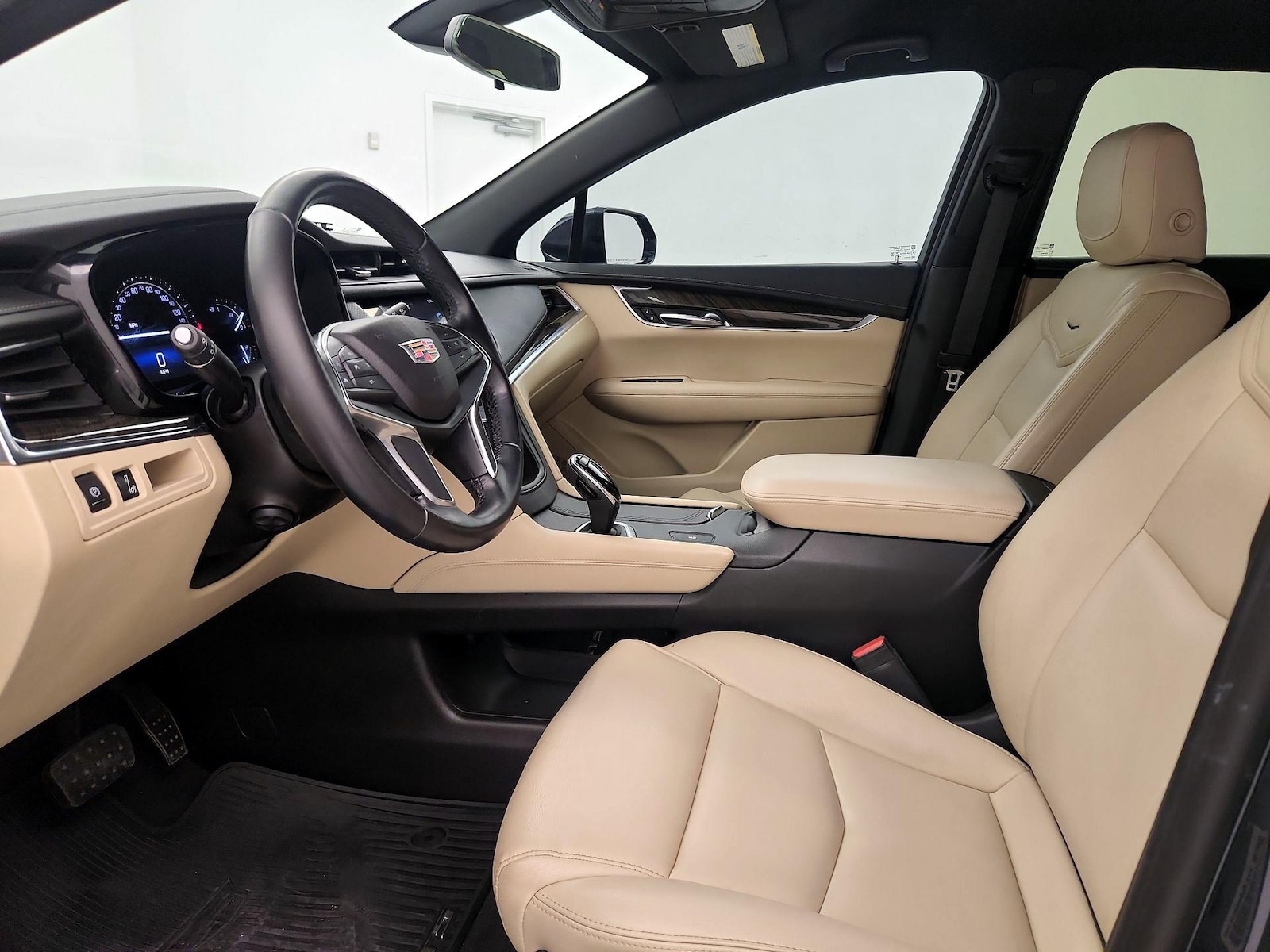 Power Seat(s) & Side Airbags