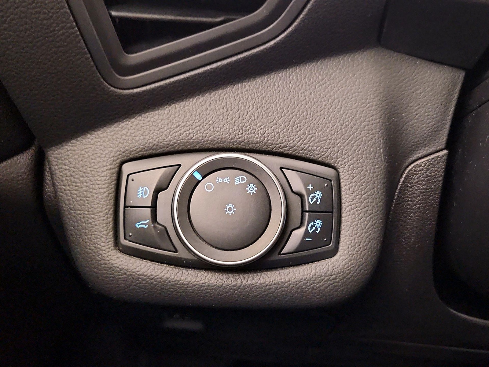 2017 Ford Escape SE - Photo 14