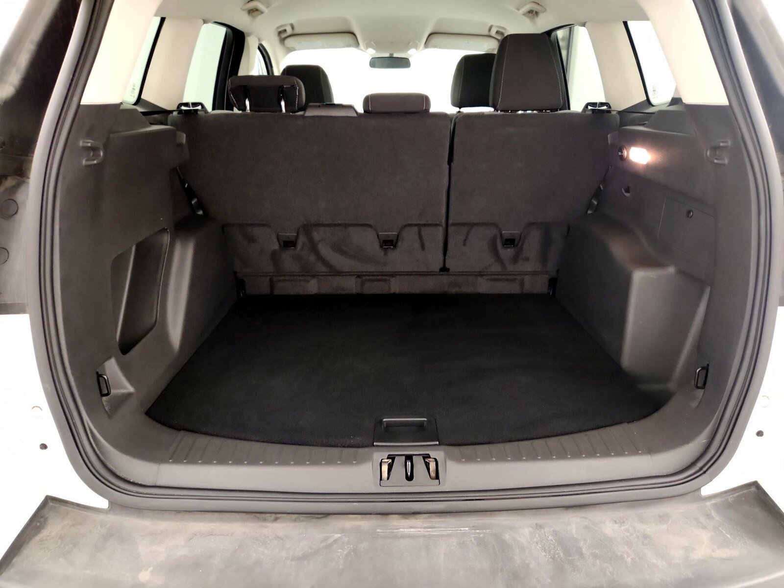 2017 Ford Escape SE - Photo 21