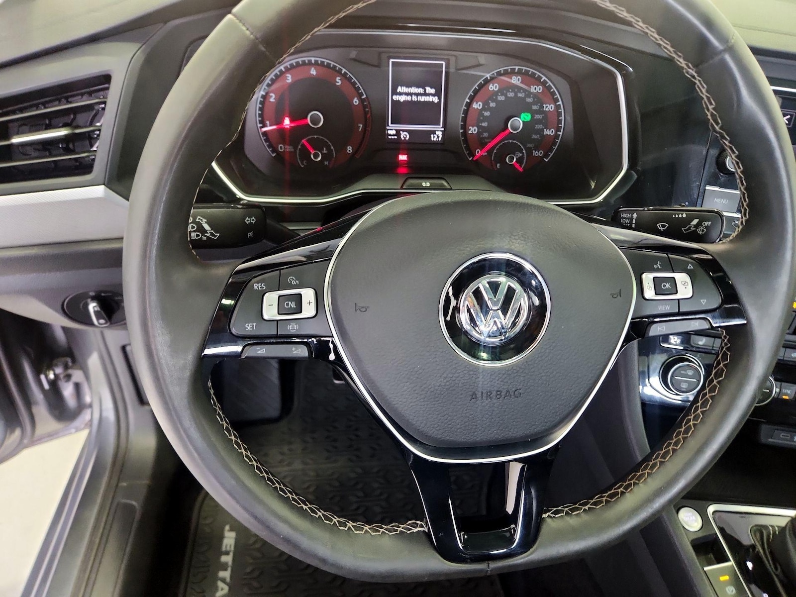 2021 Volkswagen Jetta SE - Photo 11