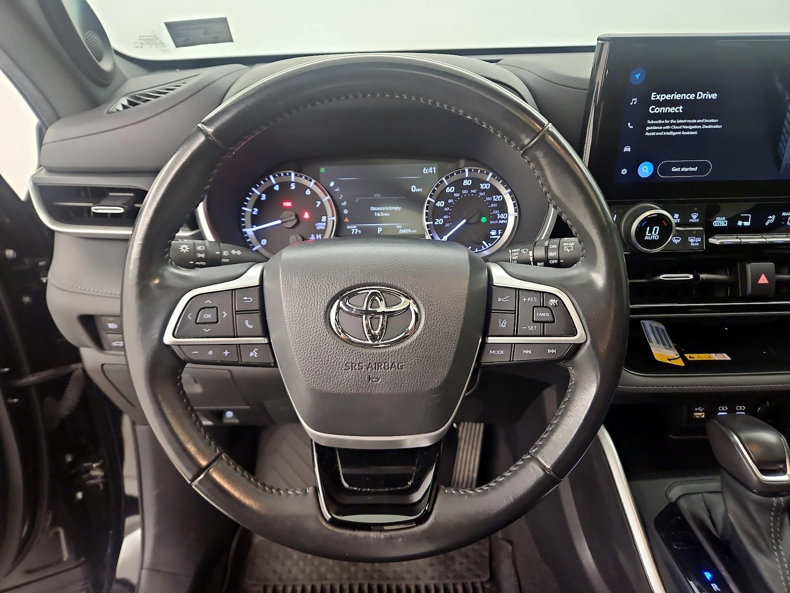 2023 Toyota Highlander XSE - Photo 11