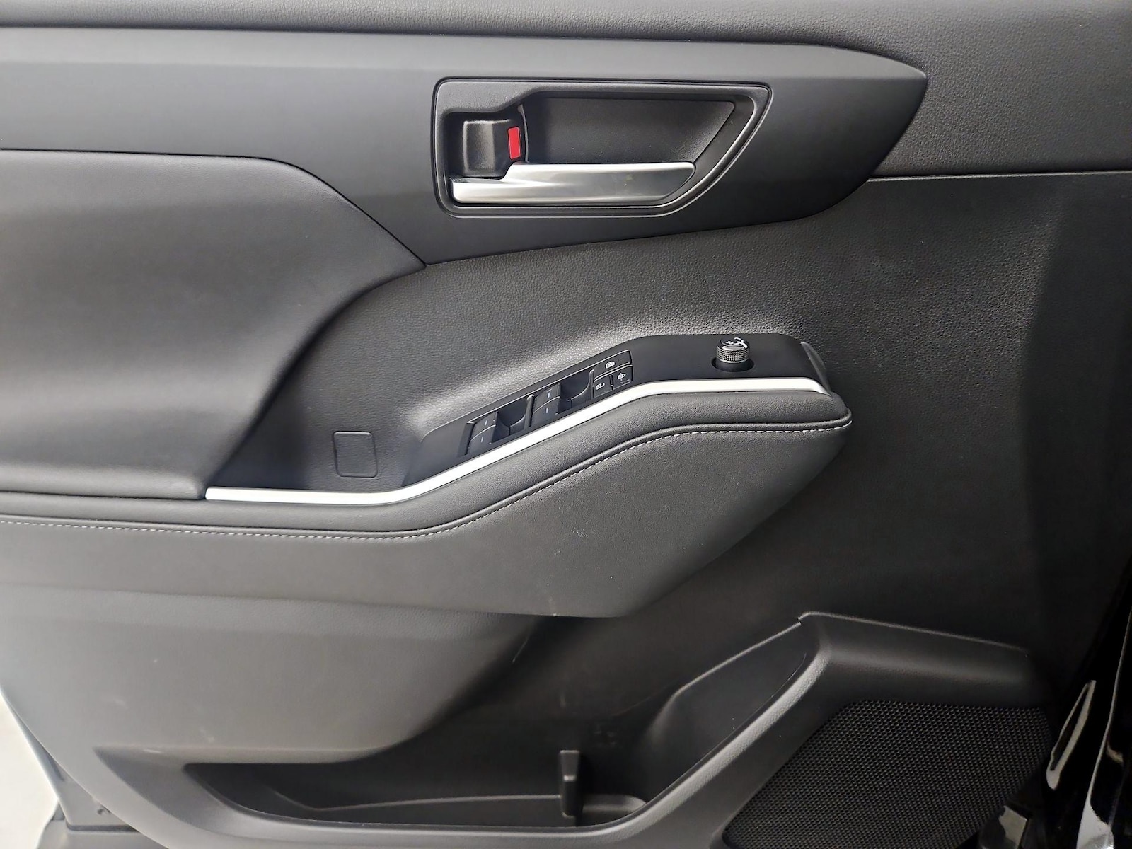 2023 Toyota Highlander XSE - Photo 13