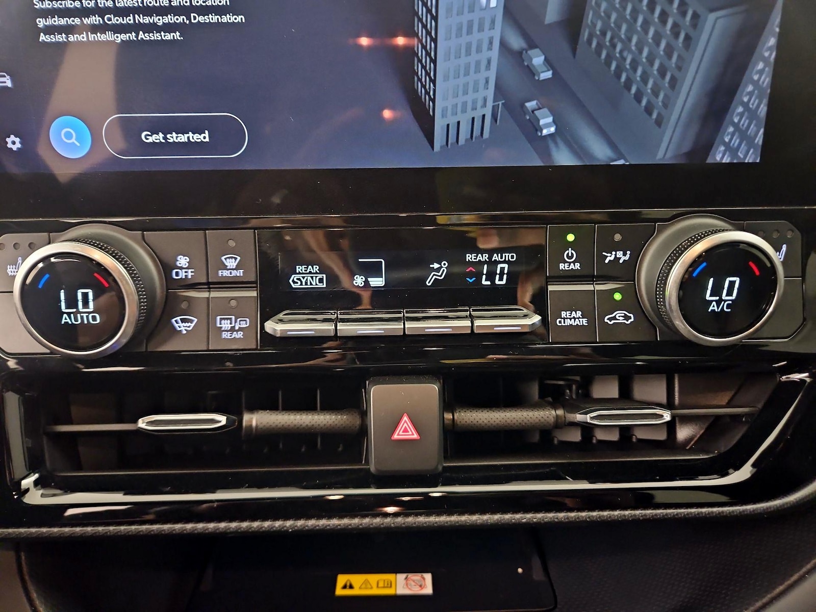 2023 Toyota Highlander XSE - Photo 17
