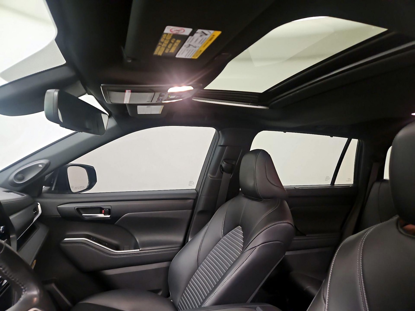 2023 Toyota Highlander XSE - Photo 20