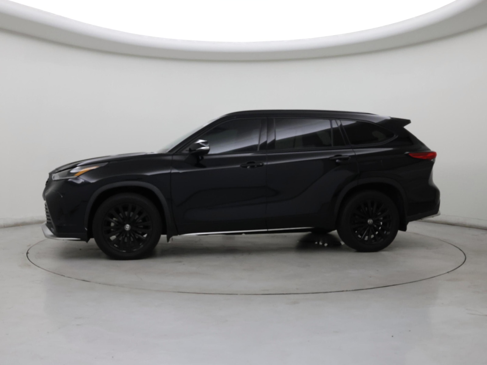2023 Toyota Highlander XSE - Photo 4