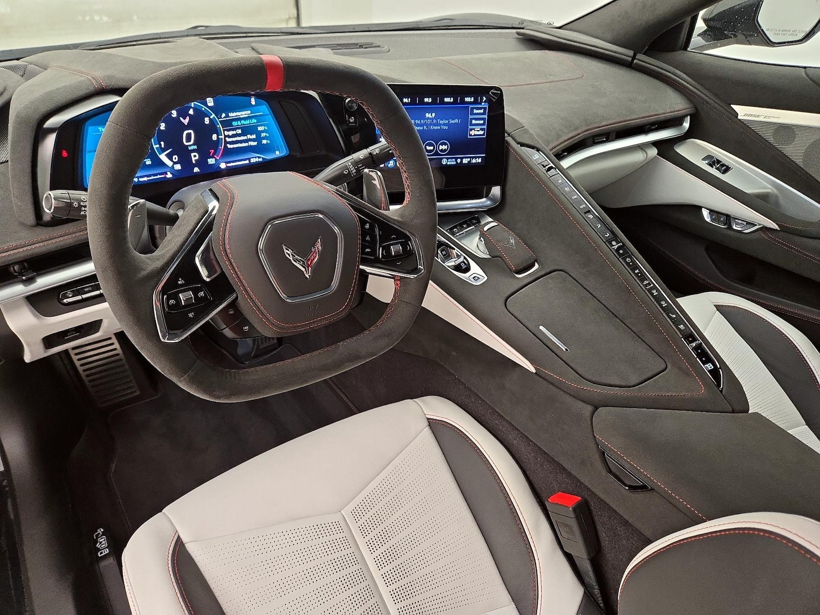 2023 Chevrolet Corvette 3LT - Photo 10