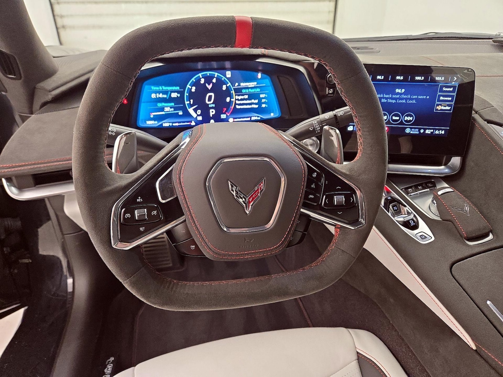 2023 Chevrolet Corvette 3LT - Photo 11