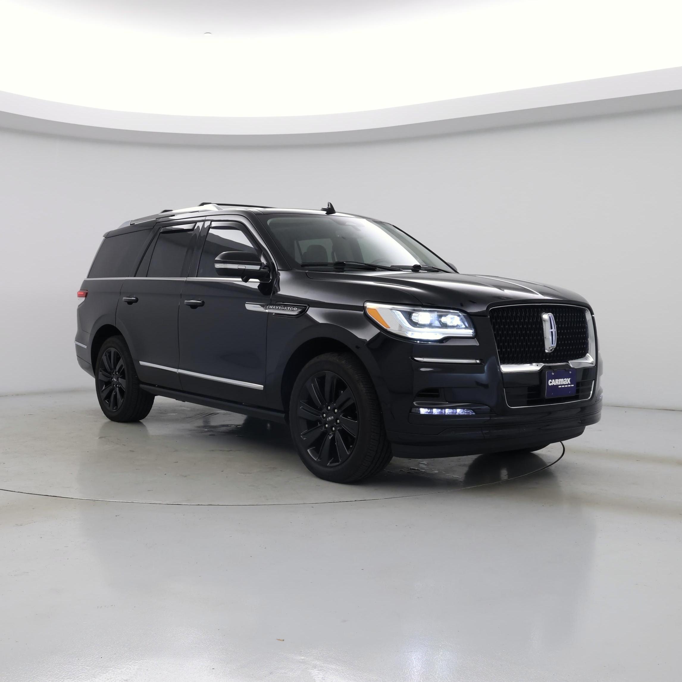 Black 2022 Lincoln Navigator SUV / Crossover Four-Wheel Drive Automatic