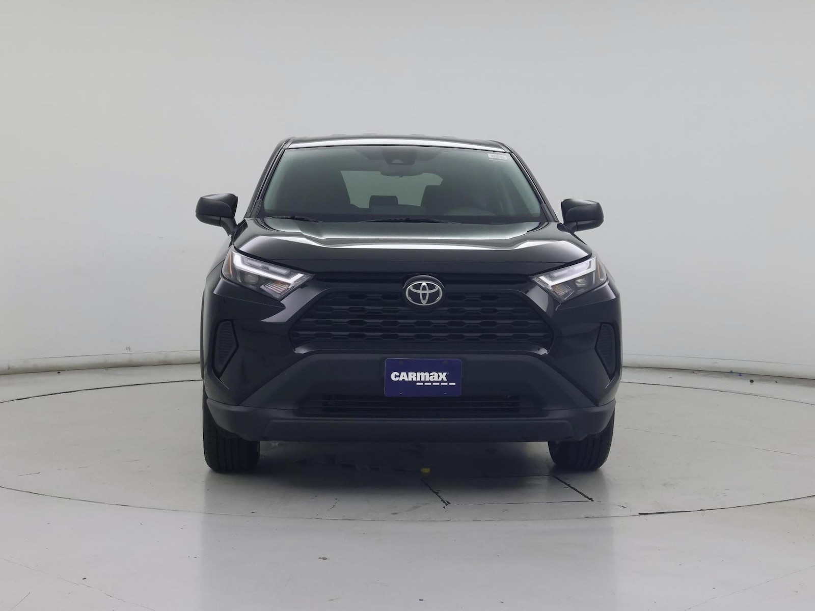 2023 Toyota RAV4 LE - Photo 6