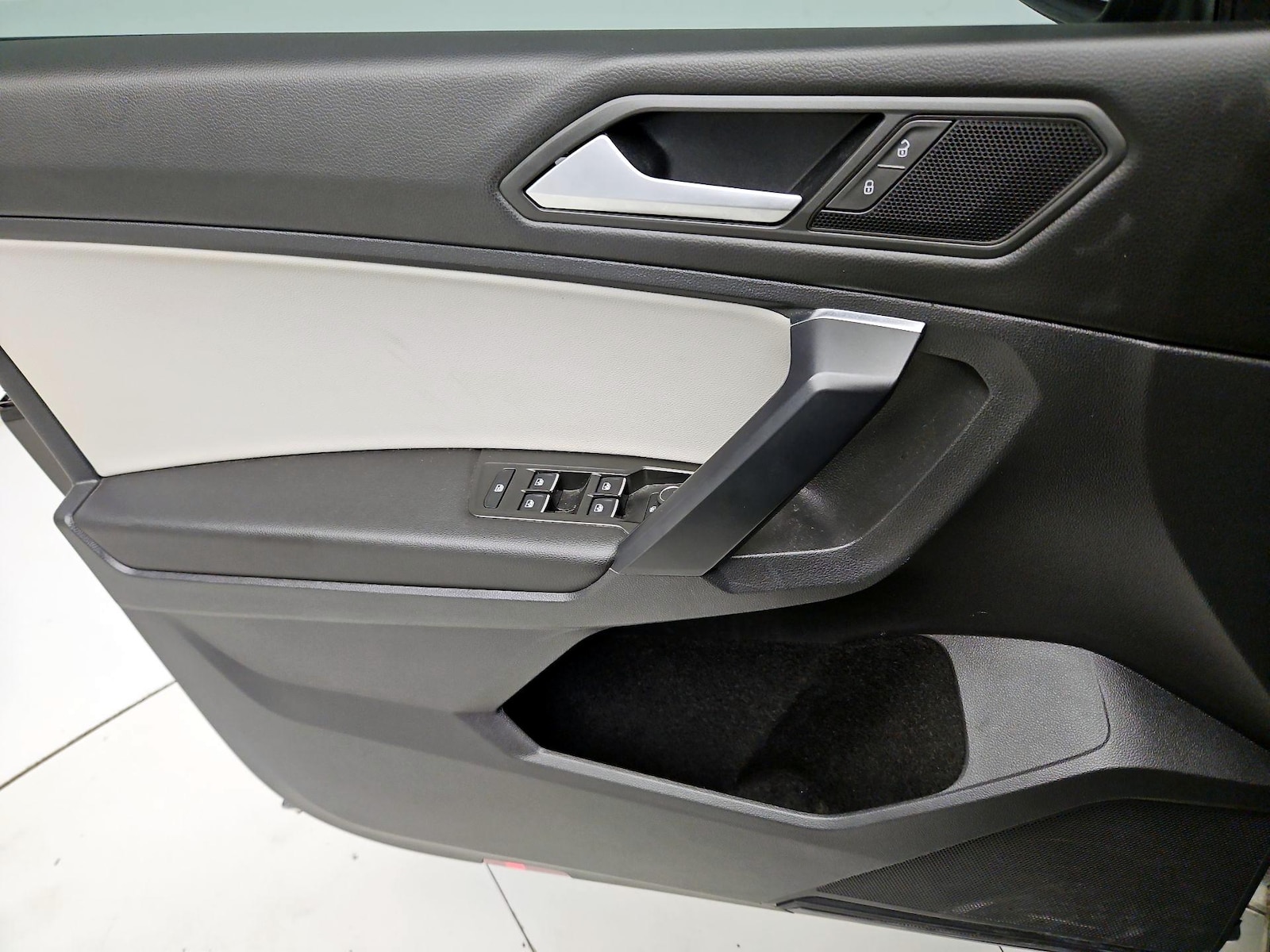 2021 Volkswagen Tiguan SE R-LINE BLACK - Photo 13