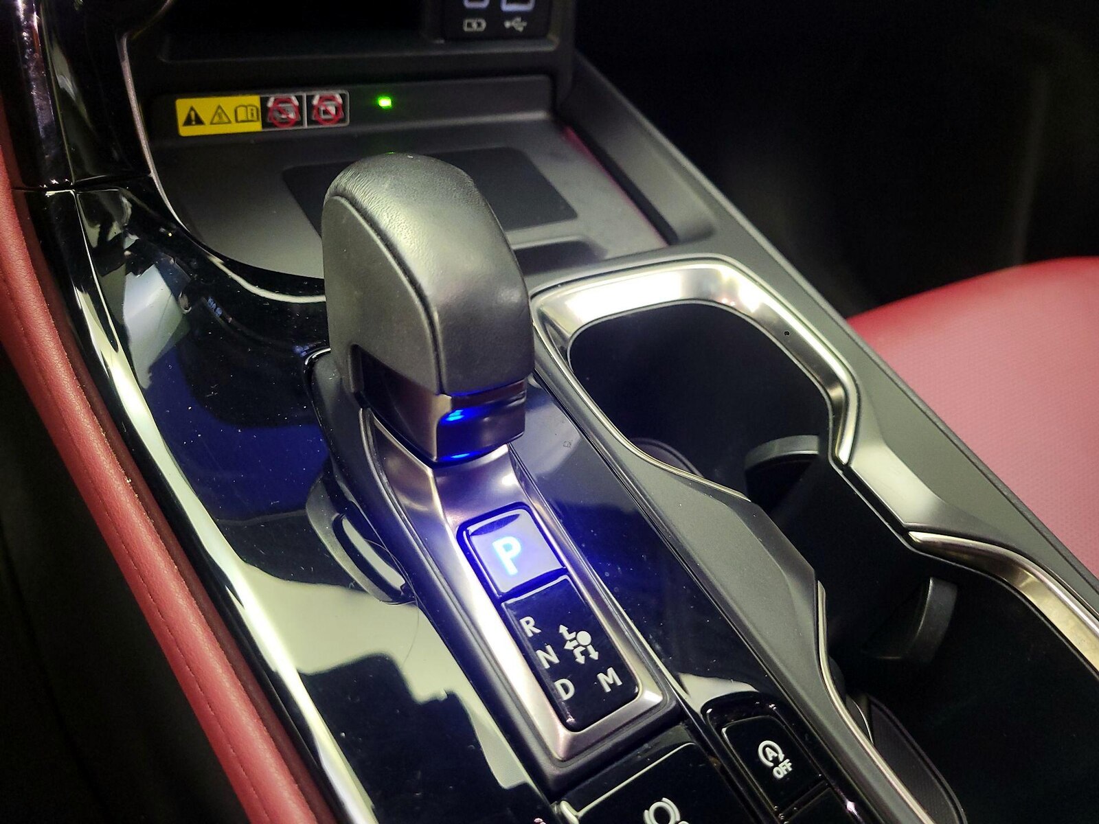 2022 Lexus NX 350 - Photo 17