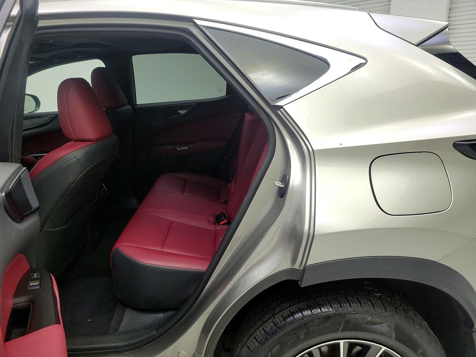 2022 Lexus NX 350 - Photo 20