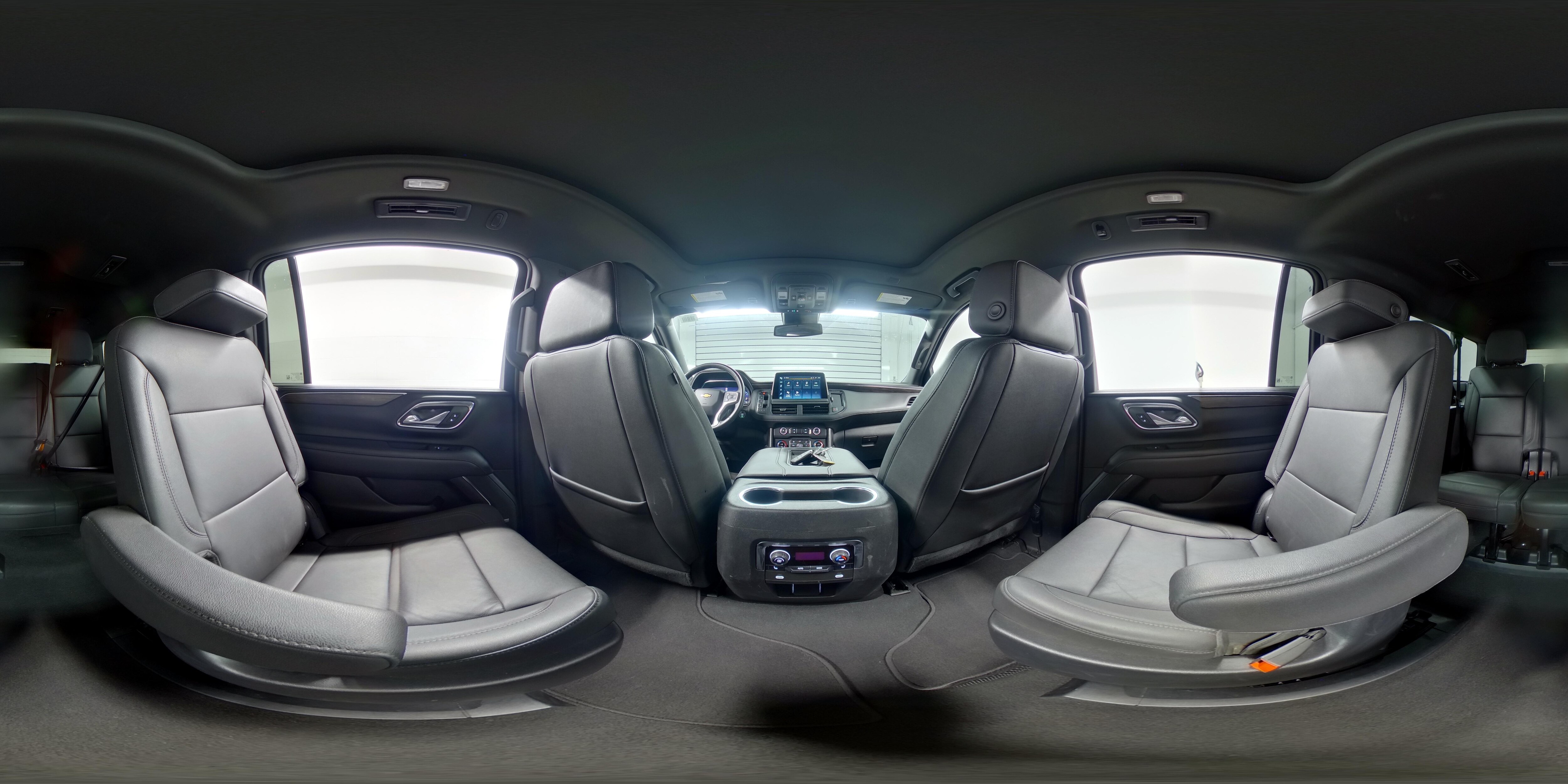 2023 Chevrolet Suburban LT - Photo 23