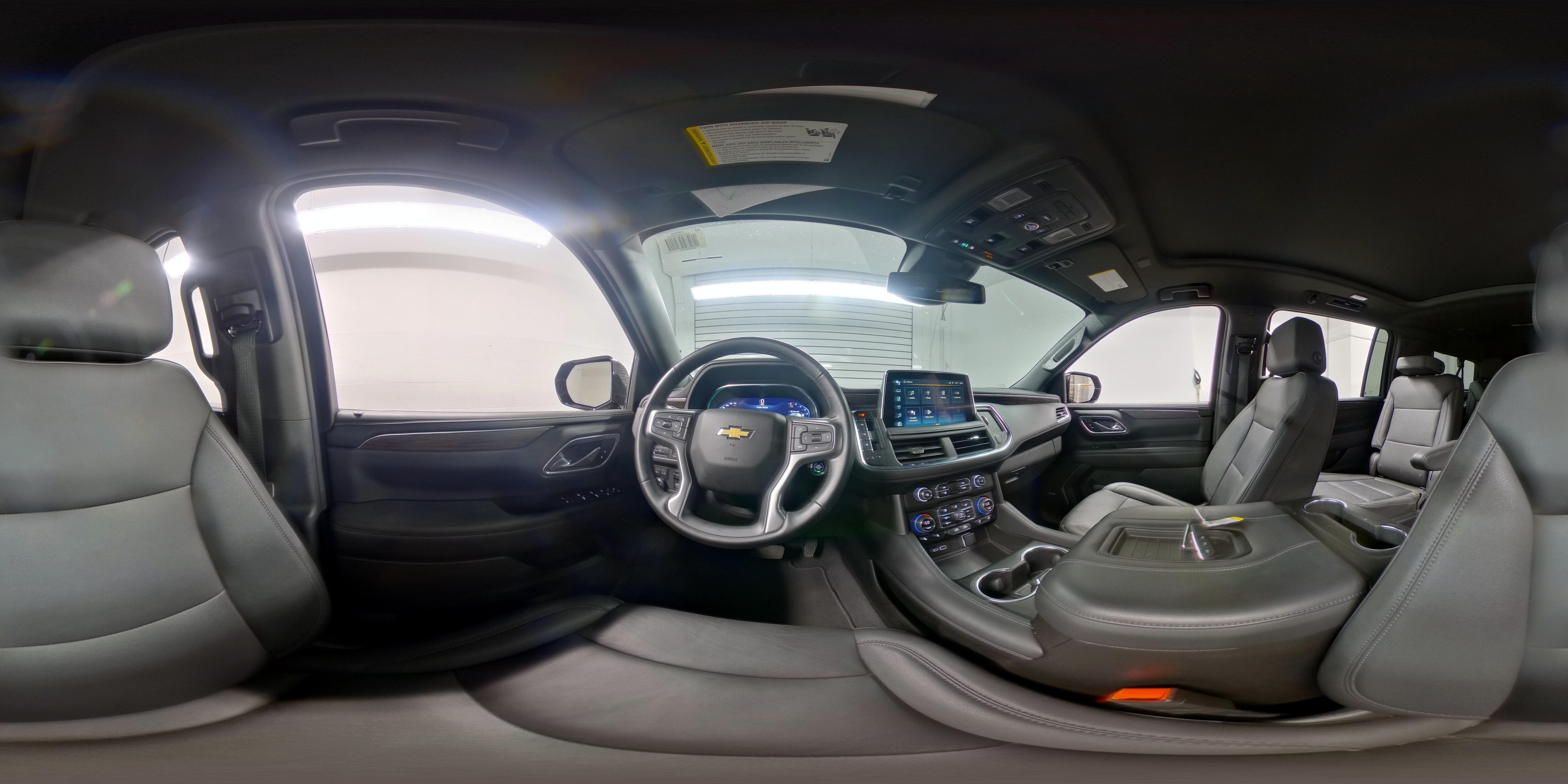 2023 Chevrolet Suburban LT - Photo 24