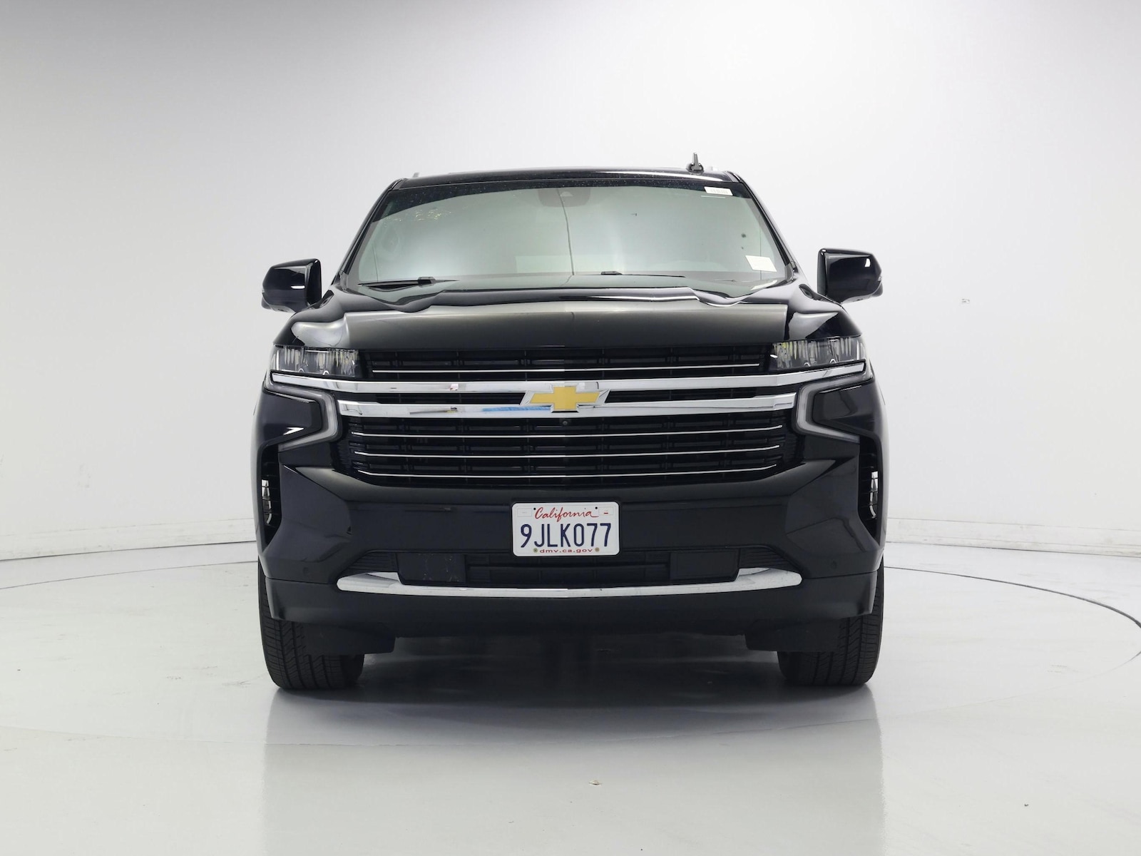 2023 Chevrolet Suburban LT - Photo 6