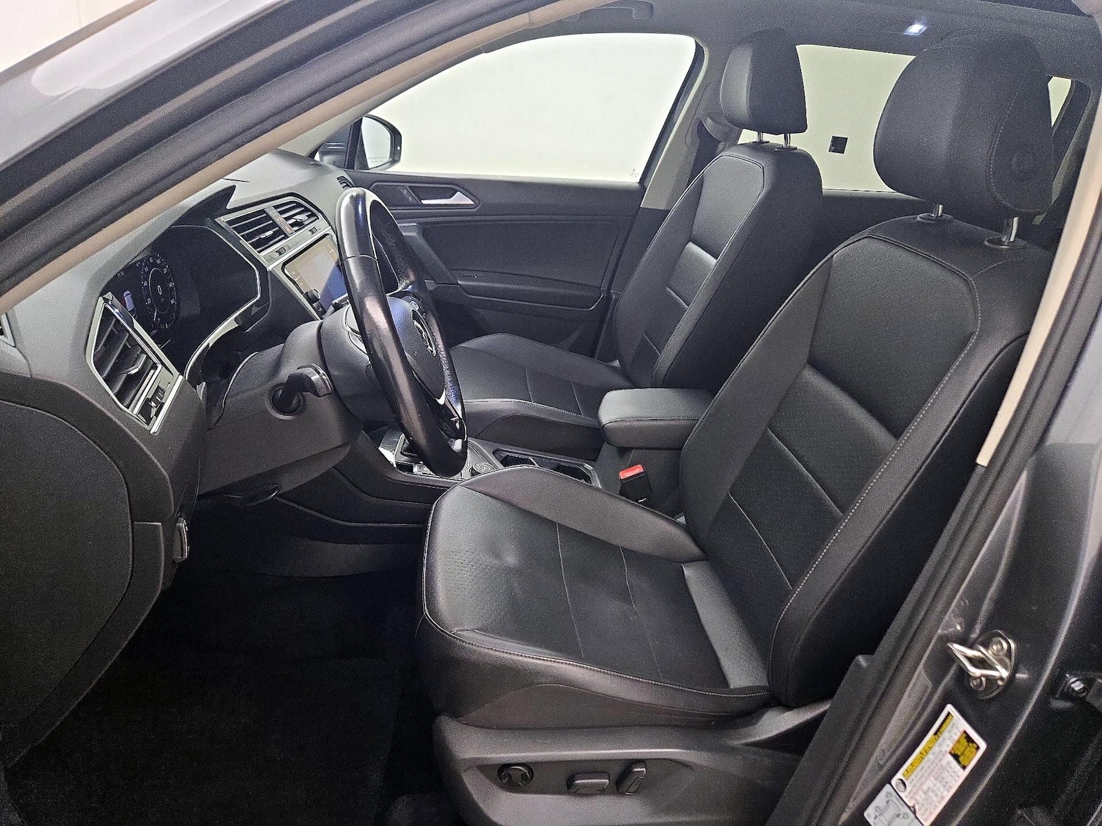 2019 Volkswagen Tiguan SEL - Photo 12