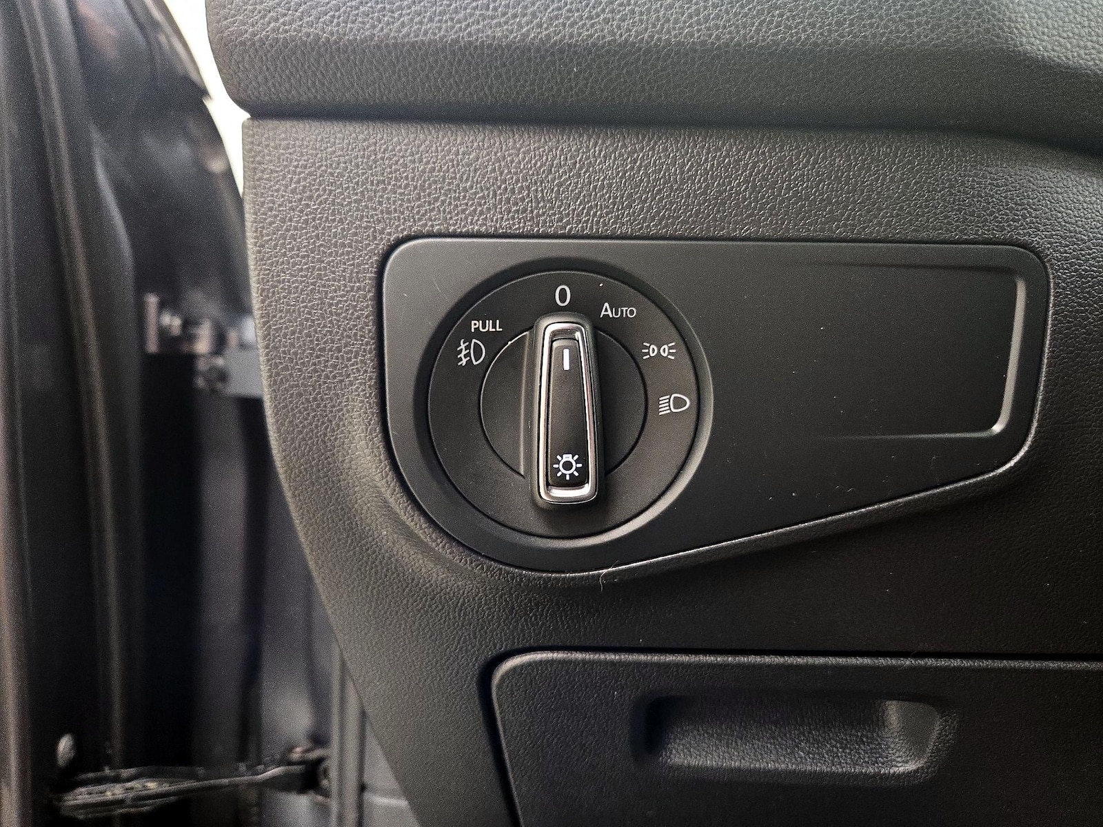 2019 Volkswagen Tiguan SEL - Photo 14