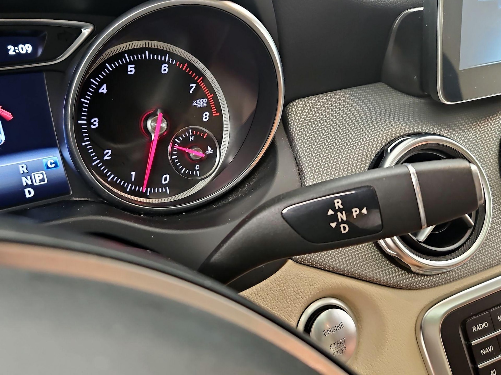 2018 Mercedes-Benz GLA-Class GLA250 - Photo 18