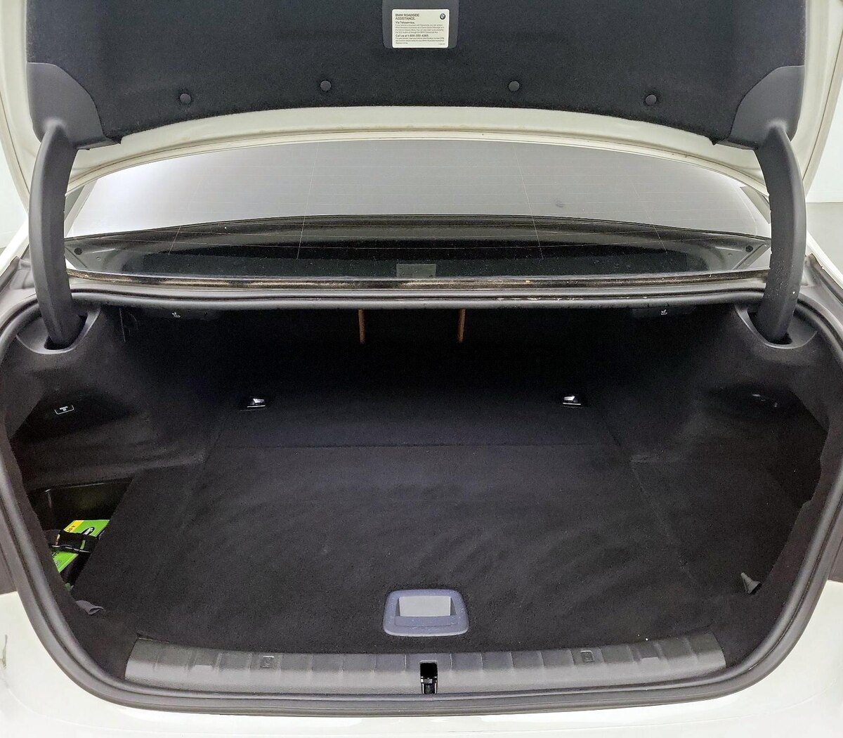 Trunk/Cargo (Seats Up)