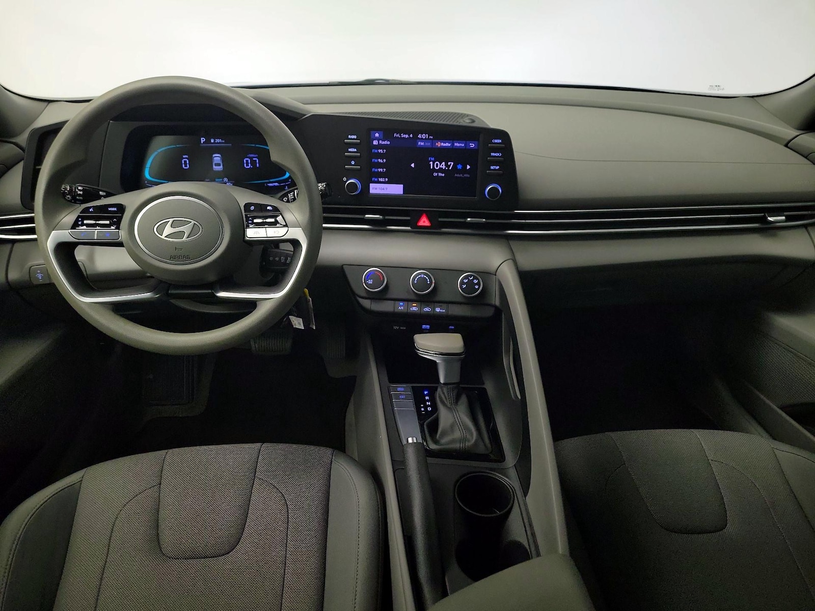 2024 Hyundai Elantra