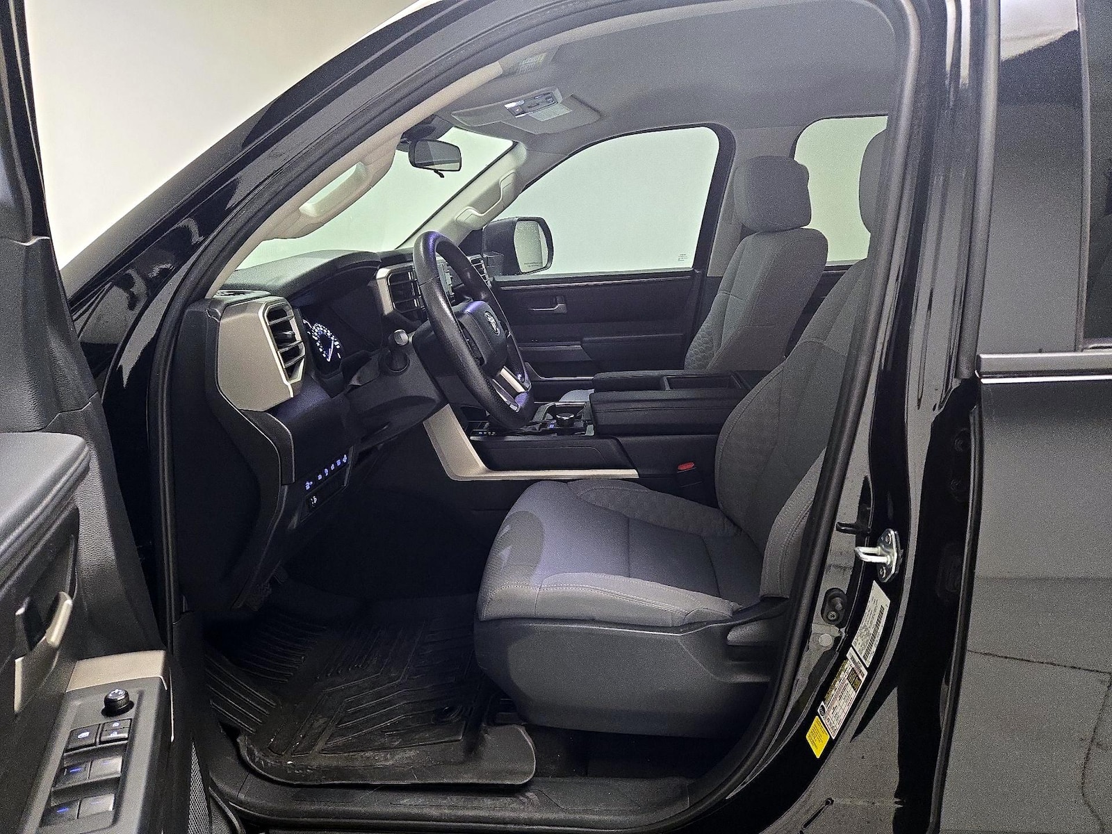 2022 Toyota Tundra SR5 - Photo 12